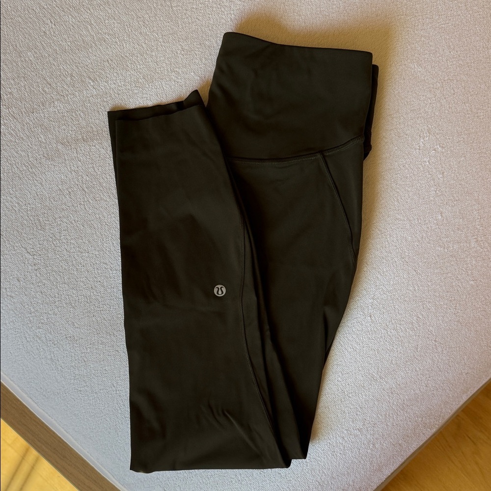 Lululemon Base Pace Tight 25” - Dark Olive